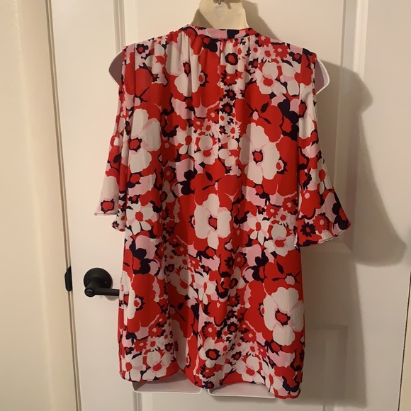 NWOT Michael Kors cold shoulder blouse - Picture 3 of 4